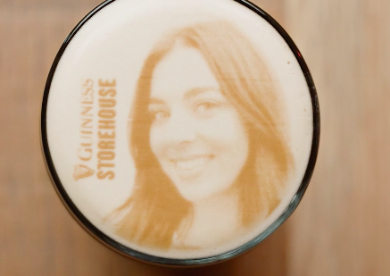 Kabelbane eftermiddag procedure Guinness Wants To Serve You Beer With Your Face Floating On Top | Go-Wine